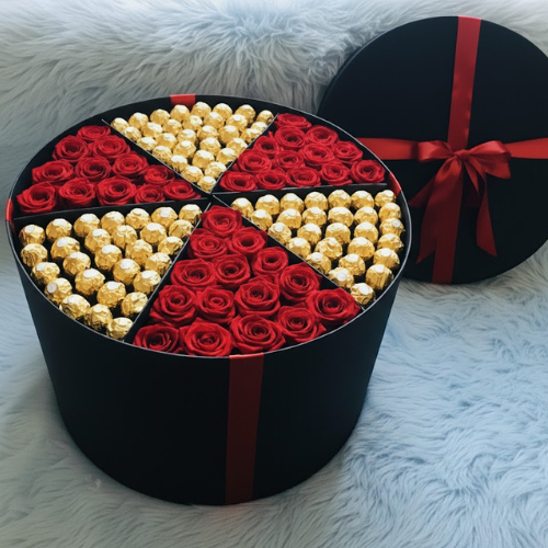 The Quartette of Luxury: Rose & Ferrero Grand Round Box