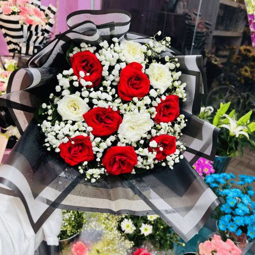 Red & White Rose Bouquet