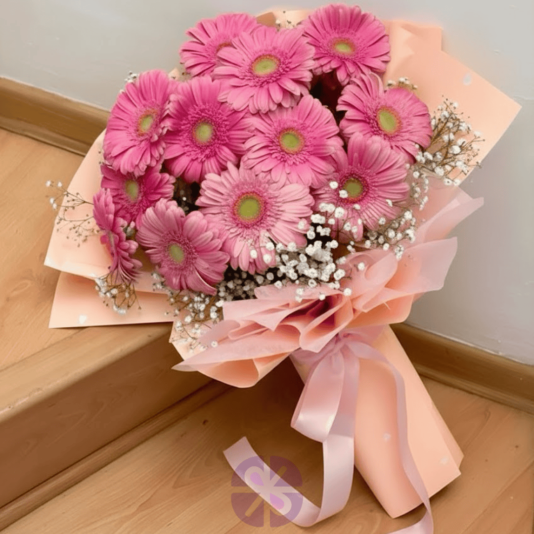 Elegent 12 Pink Gerbera and Baby's Breath Hand Bouquet