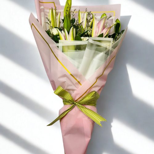 Elegant Pink Lily Bouquet