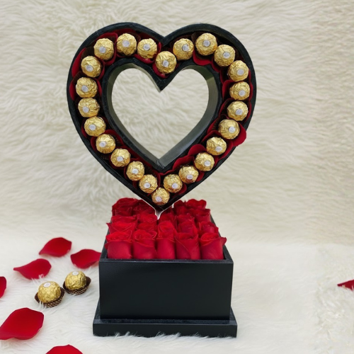 Signature Heart Personalized Red Rose & Ferrero Grand Gift